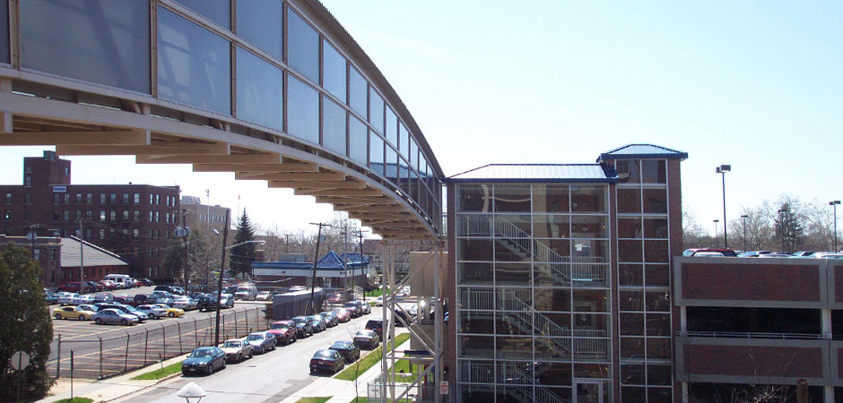 Parking Garage Winthrop University Hospital / Mineola, NY